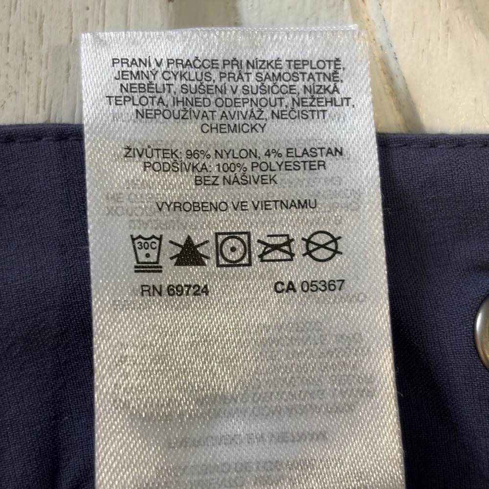 Columbia Pants 4 Navy Blue Climber Canyon II Hiking Walking 1920701 Crop Capri‎ - Picture 4 of 7